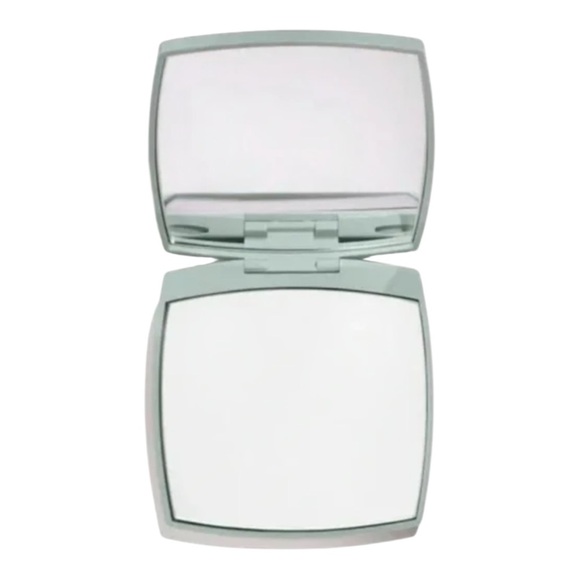 Chanel Mint Green Double Facettes Mirror - New In Box - Picture 3 of 4